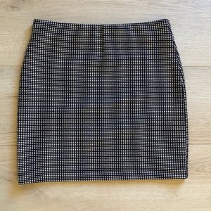 Dotted mini skirt